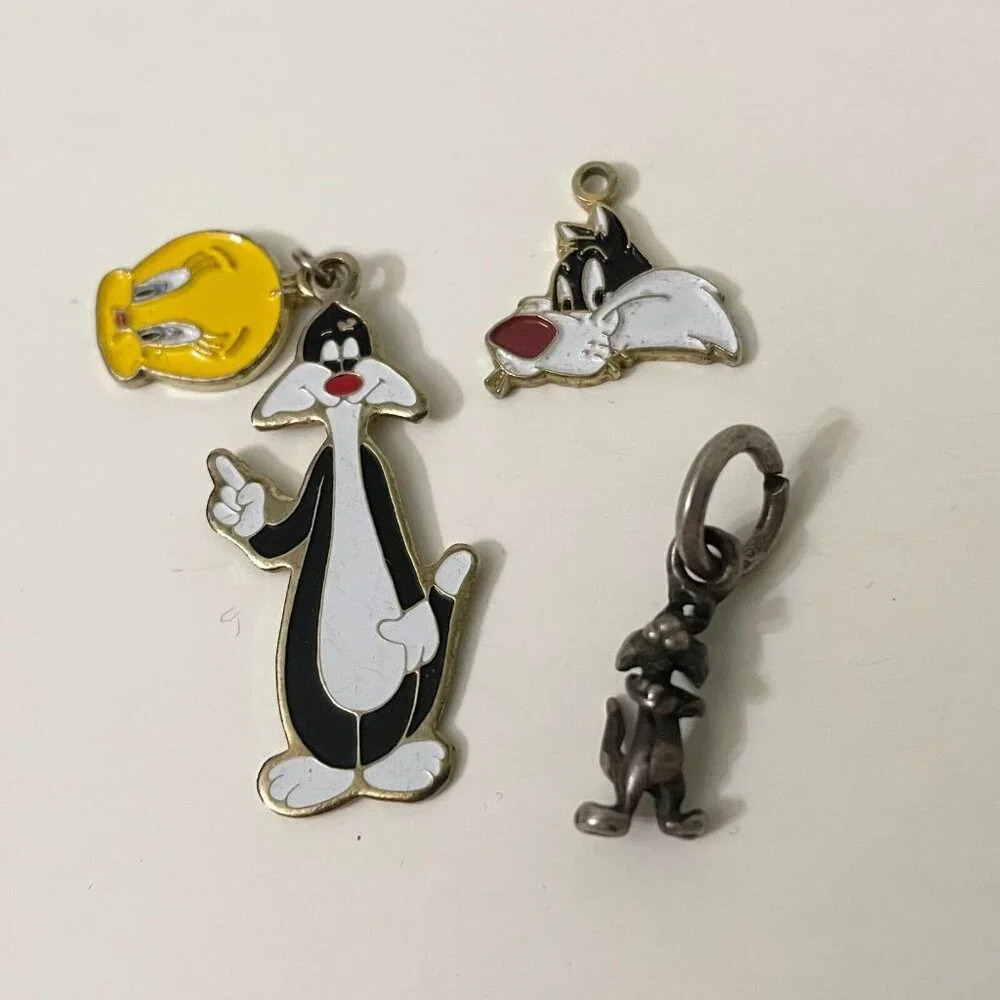 Vintage Looney  Tunes Sylvester Tweety Bird Charms Pendants